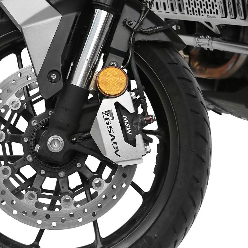 前刹车卡钳保护