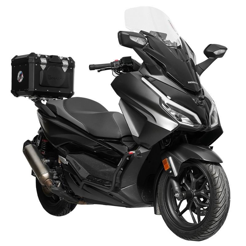 CNC不锈钢脚踏护杠-经典款铝镁合金尾箱-黑色